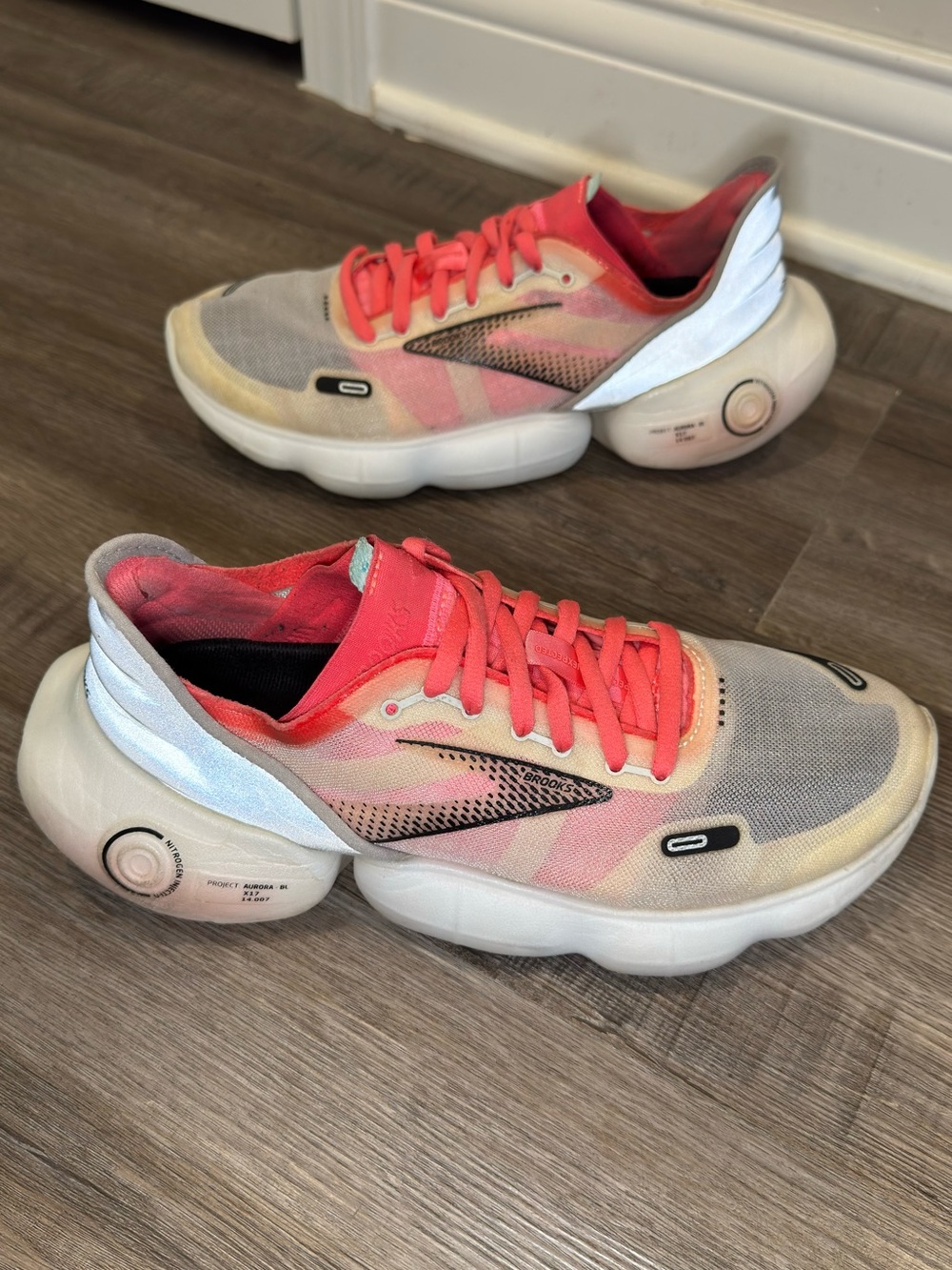 Brooks Aurora BL Athletic Running Sneakers in Coral Grey Black